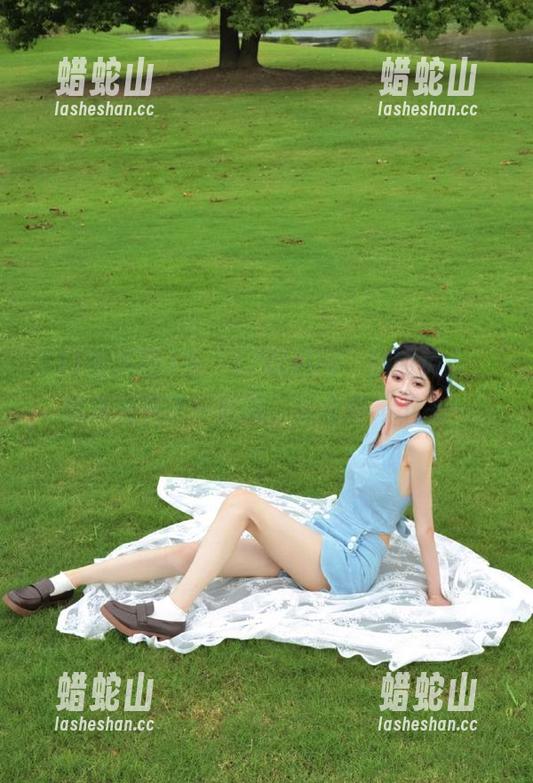 17吃瓜网 在“17吃瓜网”的网页上,我竟然花了一整晚,完全停不下来…