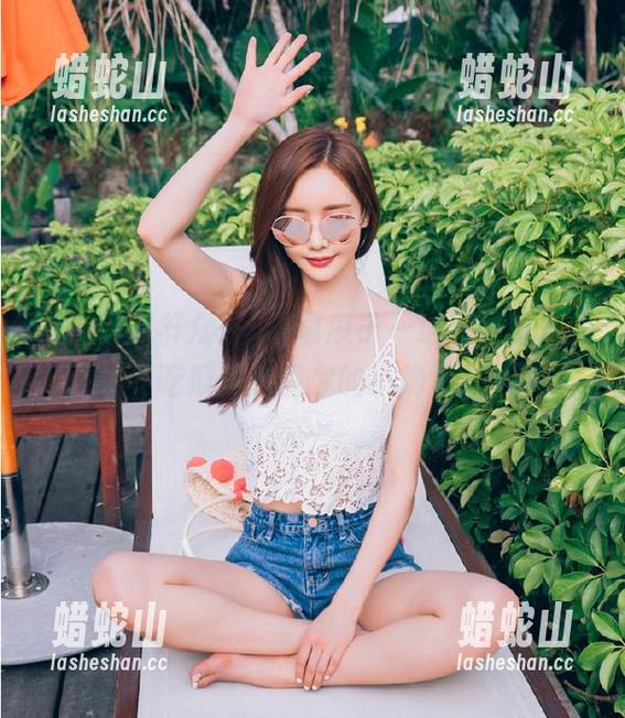 17吃瓜群众 一边嗑瓜子一边刷网页,17吃瓜群众懂你的小确幸!