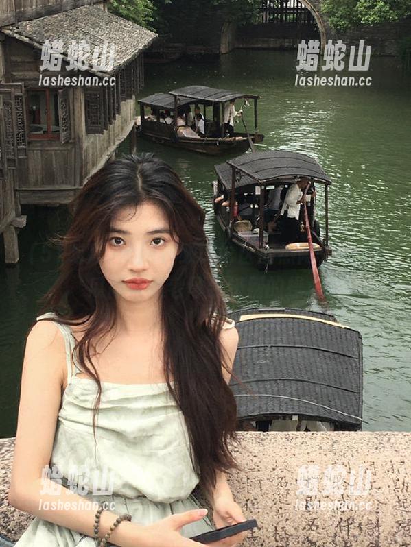 全网视频评论区的热闹，51吃瓜简直是老母亲级别的操心