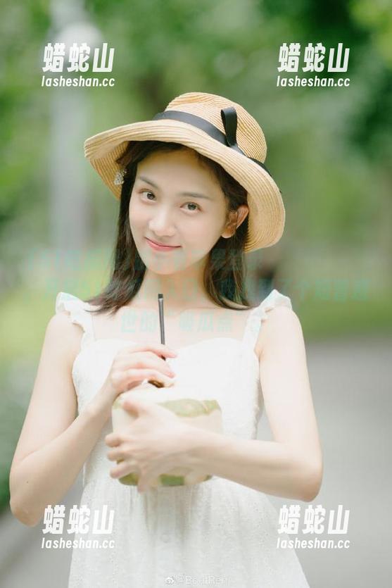 51吃瓜网 别小看苹果登录الطريقة,开启51吃瓜网入口,我找到了个短暂避世的“吸瓜点”。