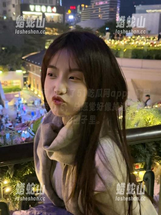 安装了51吃瓜网app，官网入口直接带我飞，总感觉好像掉进一个热闹的圈子里。