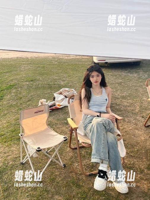 登录51朝阳群众，看娜娜又上了什么热搜？