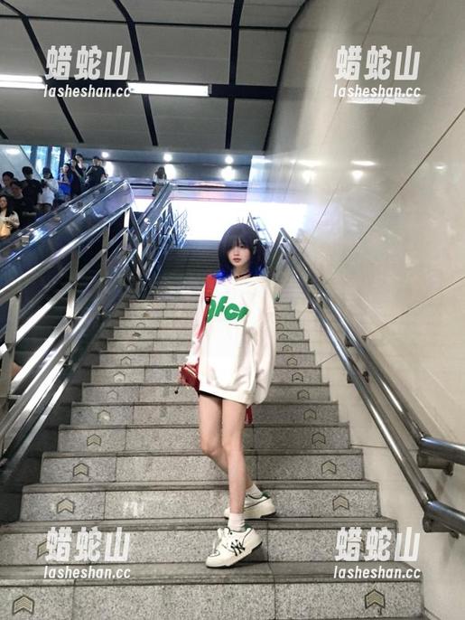 洗洗你的手机，下载“91cg3.fun”！来看看都在偷偷瞥什么哦～