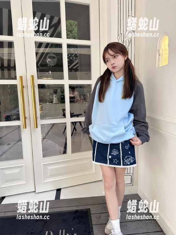 五一吃瓜 五一吃瓜,娜娜的一天也是你的快乐,别犹豫,快下载!