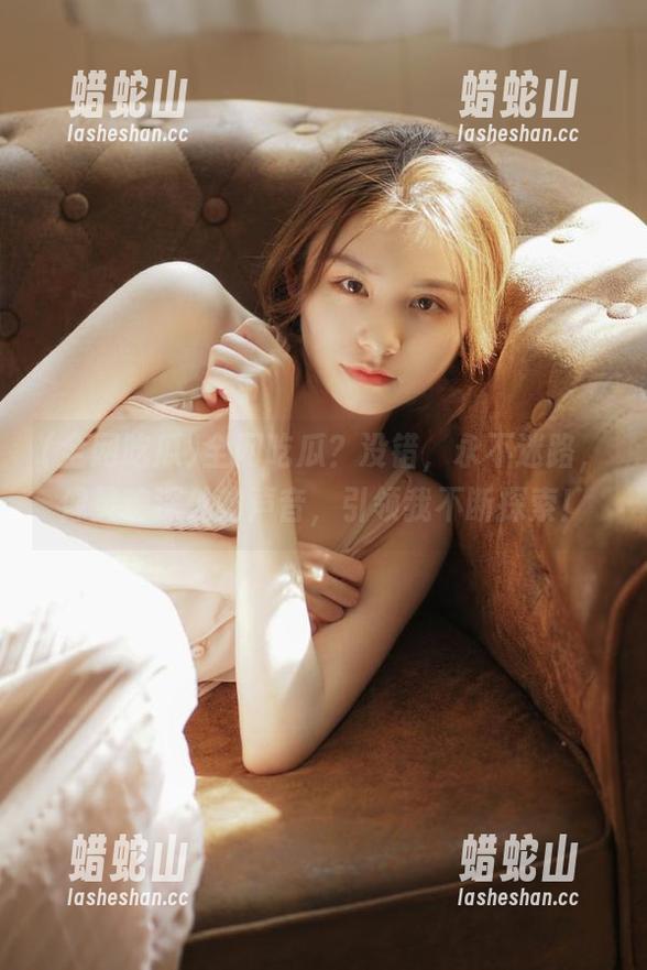 全网吃瓜 全网吃瓜?没错,永不迷路,像灵魂深处的声音,引领我不断探索!