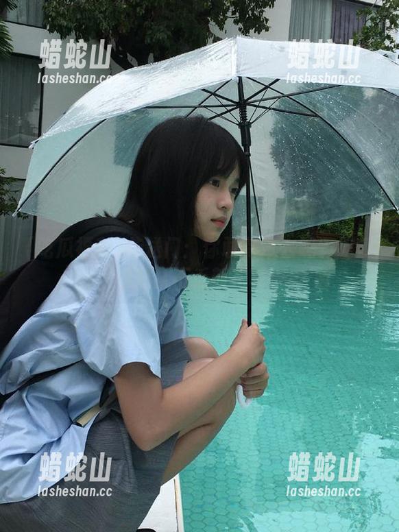 吃瓜福利 传送门:你敢跨过去吗?吃瓜福利从不乏新花样!