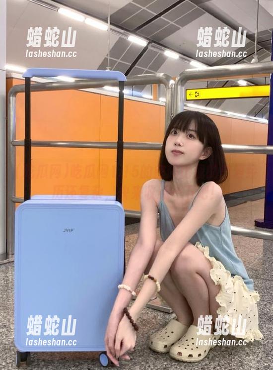 吃瓜网 吃瓜网1.15的密码比我的恋爱经历还复杂,快来收藏一下吧!