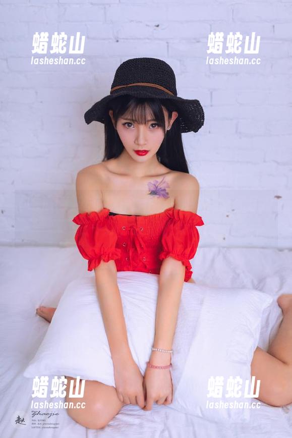 吃瓜网 吃瓜网苹果版,别跟我说你还没扫一扫,友们快来啊!