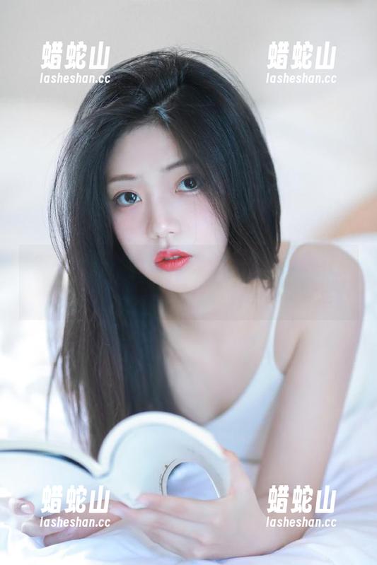 阿姨说了，吃瓜网址分享教你快手网红视频轻松下载，小白也能搞定？