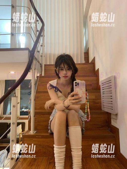 一边通知你“呱呱爆料51”的最新动态，一边想到永久修养脑袋肿么办…