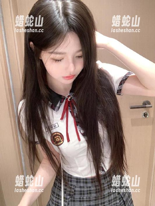 国产黑料 听说ios上的国产黑料曝光率直线上升,是时候围着评论区转转了!