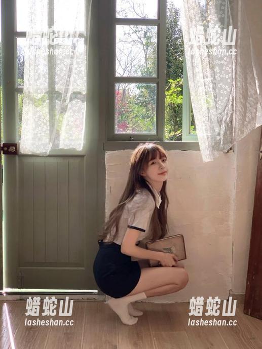 别急，“我要吃瓜51cg”官网就能告诉你，八卦背后的小细节可真是撑起了一片天。