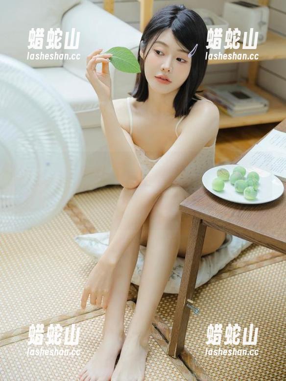 我要吃瓜网 假装不爱八卦?快来“我要吃瓜网苹果版”下载,让我看到你变得面目可憎!