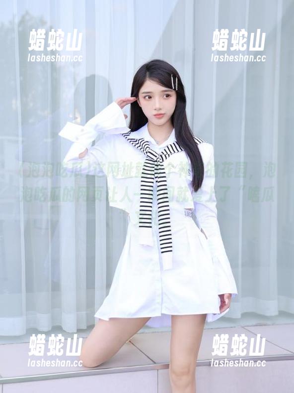 这网址就像个神奇的花园，泡泡吃瓜的网页让人一瞬间就爱上了“嗑瓜”文化。