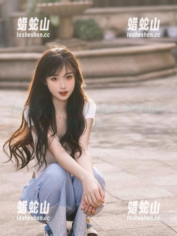 网曝吃瓜 网曝吃瓜,观看二次元和现实的奇妙碰撞。