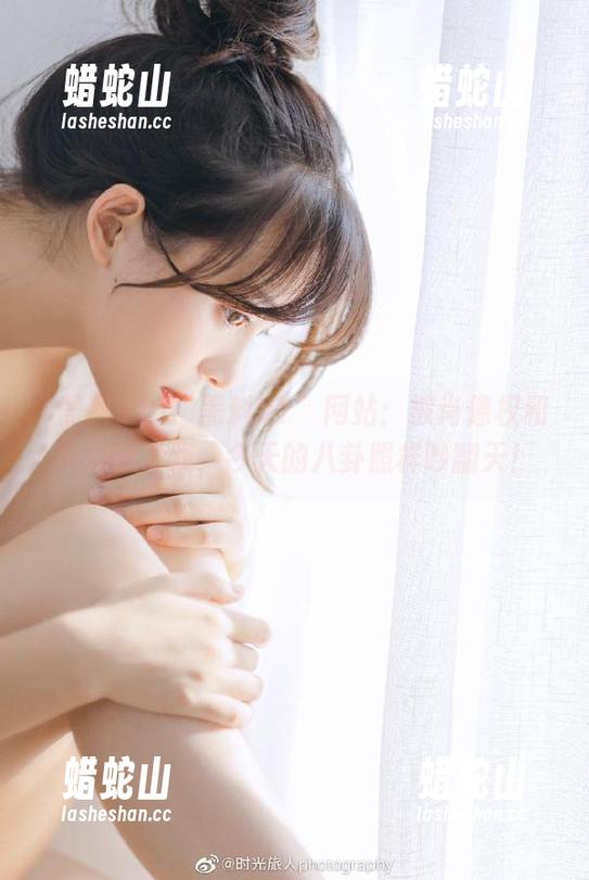黑料91 “黑料91”网站:被肖像权和黑料抢了戏,今天的八卦照样吵翻天!
