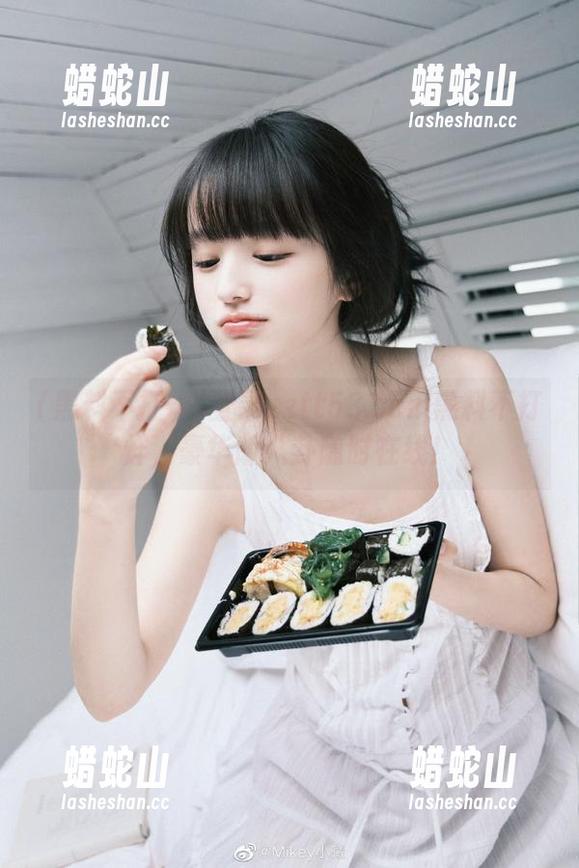 登录zztt53.ccm黑料不打烊，豪华版八卦随时在线！