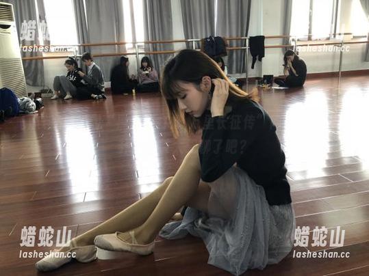 “黑料不打烊,万里长征传”网站：不聊八卦，喝茶太无聊了吧？