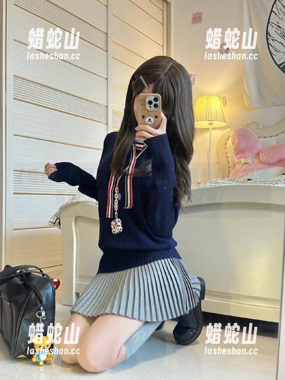 小心了！下载黑料吃瓜网页的后果，登录越久越嚣张！