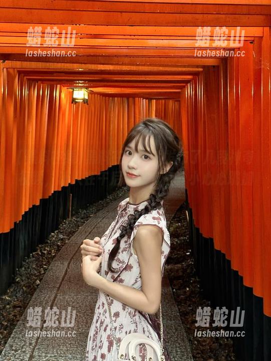 黑料在线 黑料在线突然发布了几段神奇视频,让人在午后忽然亢奋,小心心跳加速哦