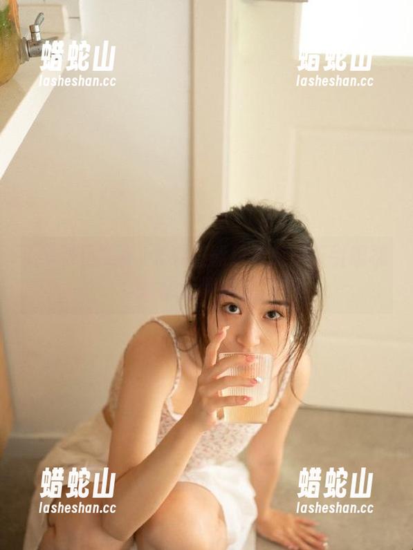黑料正能量 黑料正能量导航是吸引眼球还是无聊刷屏?
