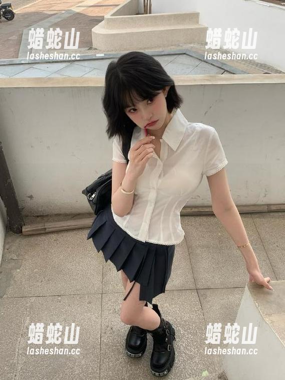 新出的最新黑料正能量tttzzz下载是不是真的？来试试吧！