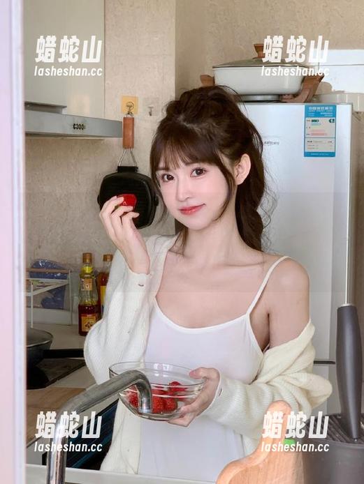 黑料正能量 我的灵魂在“zztt19.su黑料正能量”网站找到了避风港,顺便聊聊水逆。