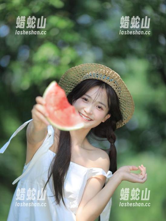 黑料社 视频大赏,赶快去黑料社,官网地址zzttwin让我这脑袋转得飞!