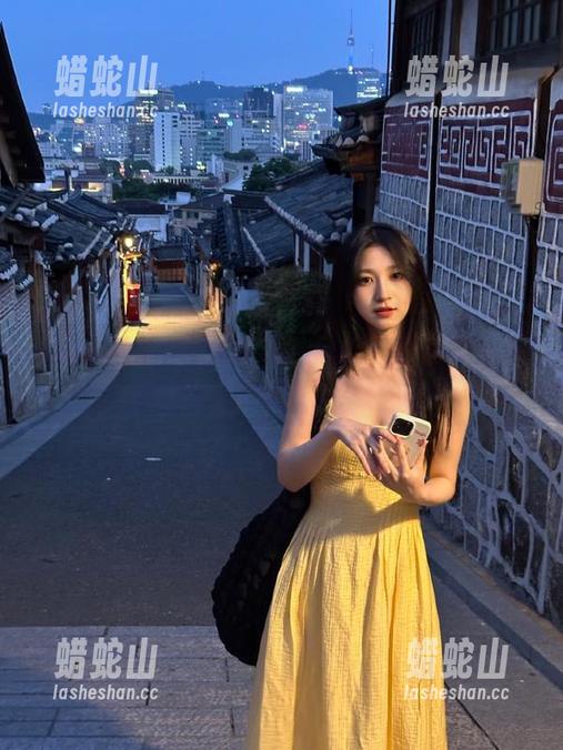 永久在线？黑料社区的瓜果真不止一两口？