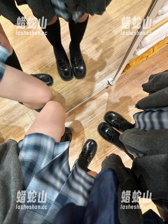 黑料网 一波瓜接一波,黑料网在线,今晚又要熬夜了。