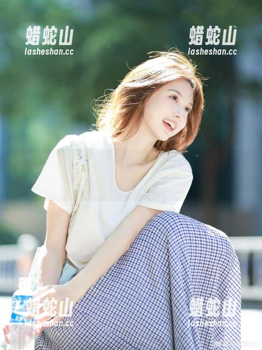 下载了黑料网址，我心里暗暗赞叹，这信息量有点过于丰富了吧？
