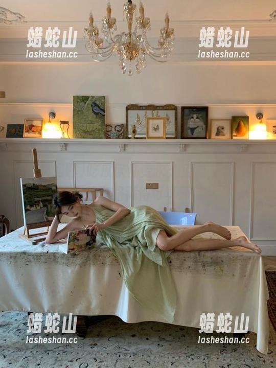 黑料网曝 吃瓜软件变永久免费,黑料网曝的套路藏得可真深。