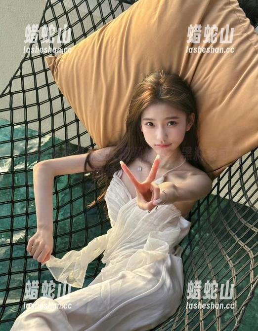 黑料老司机 今天视频推荐:黑料老司机的神奇驾驶!