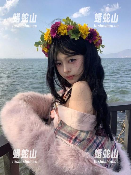 “黑料老司机”app，不光有黑料，似乎还有点小心机